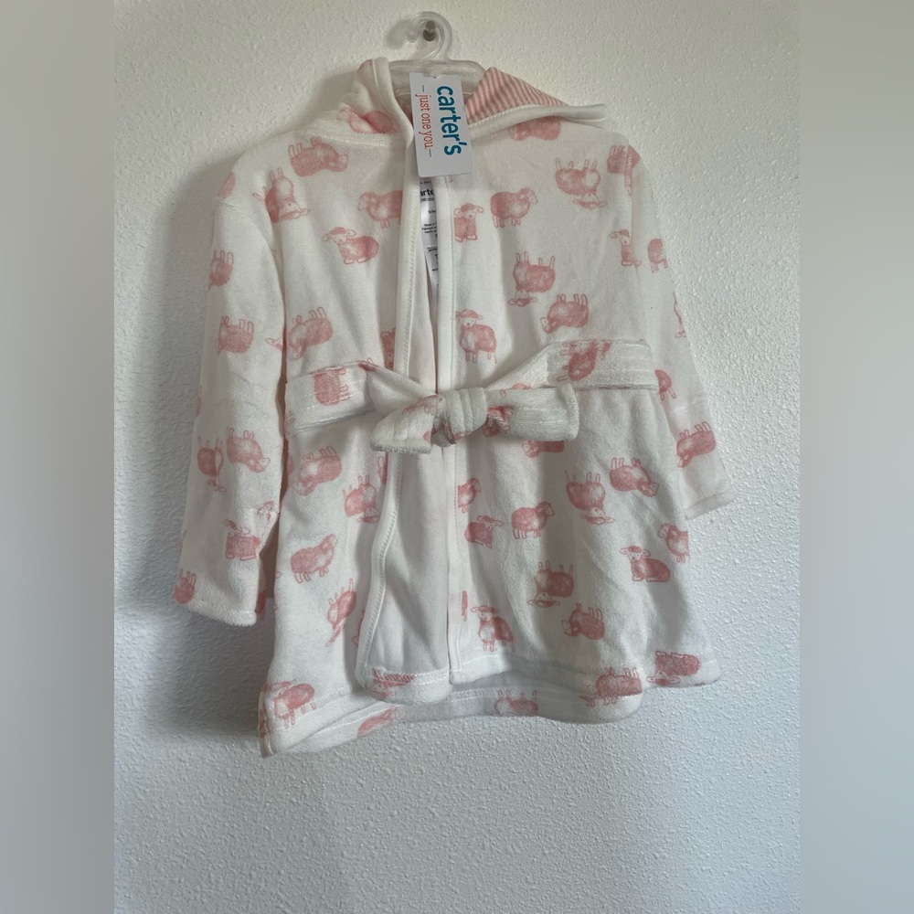 Carters 0-9month robe